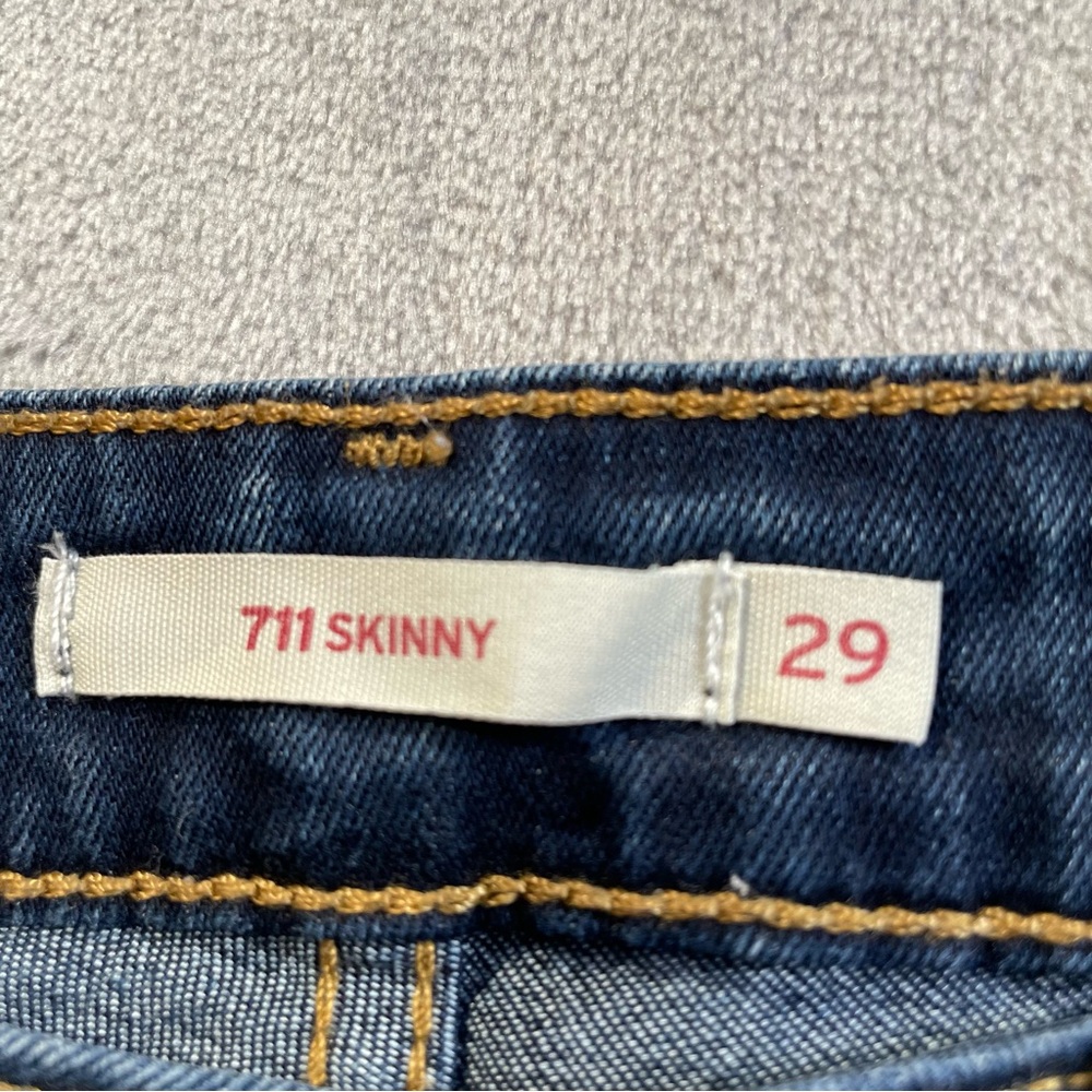 Levi’s 711 Skinny Medium Wash Blue Jeans Women’s Size 29 - Picture 12 of 14